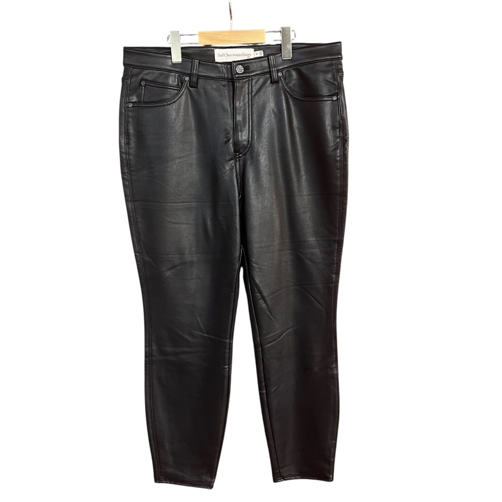 Soft Surroundings Black Faux Leather High Rise Slim Leg Ankle Pants Size 16 EUC